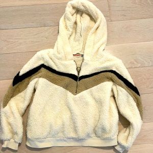 Vintage Havana girls chevron sherpa zip.  Size M.